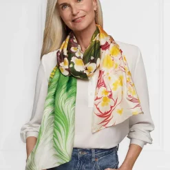 The Met Store Daisy Garden Marbled Paper Oblong Silk Scarf* Scarves & Wraps