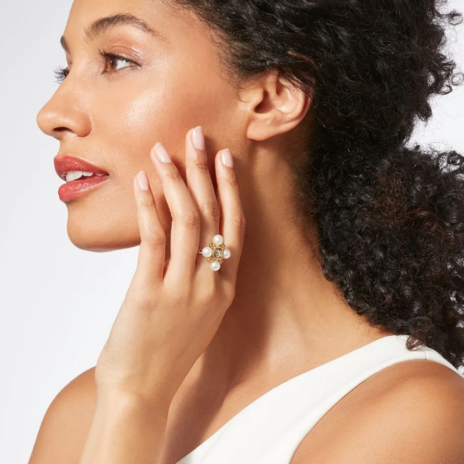 The Met Store Royal Tudor Cocktail Ring* Rings