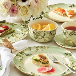 The Met Store Van Gogh Roses Dinner Plate* Tableware