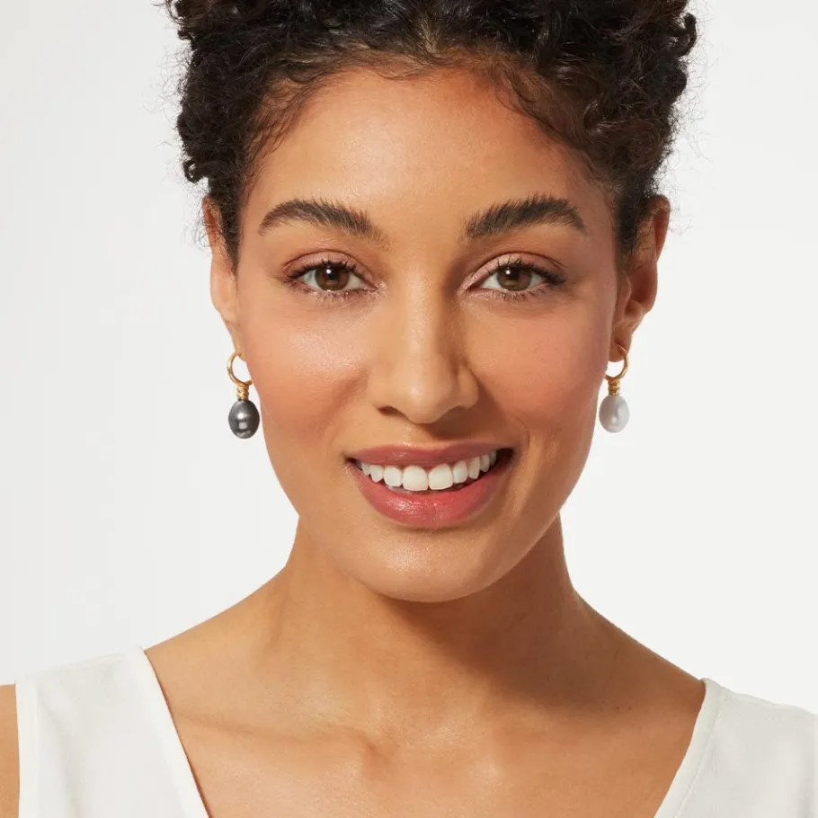 The Met Store Venus Pearl Drop Earrings* Earrings